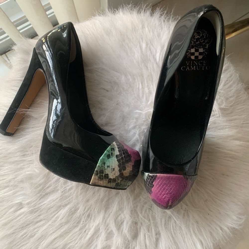High heel shoes